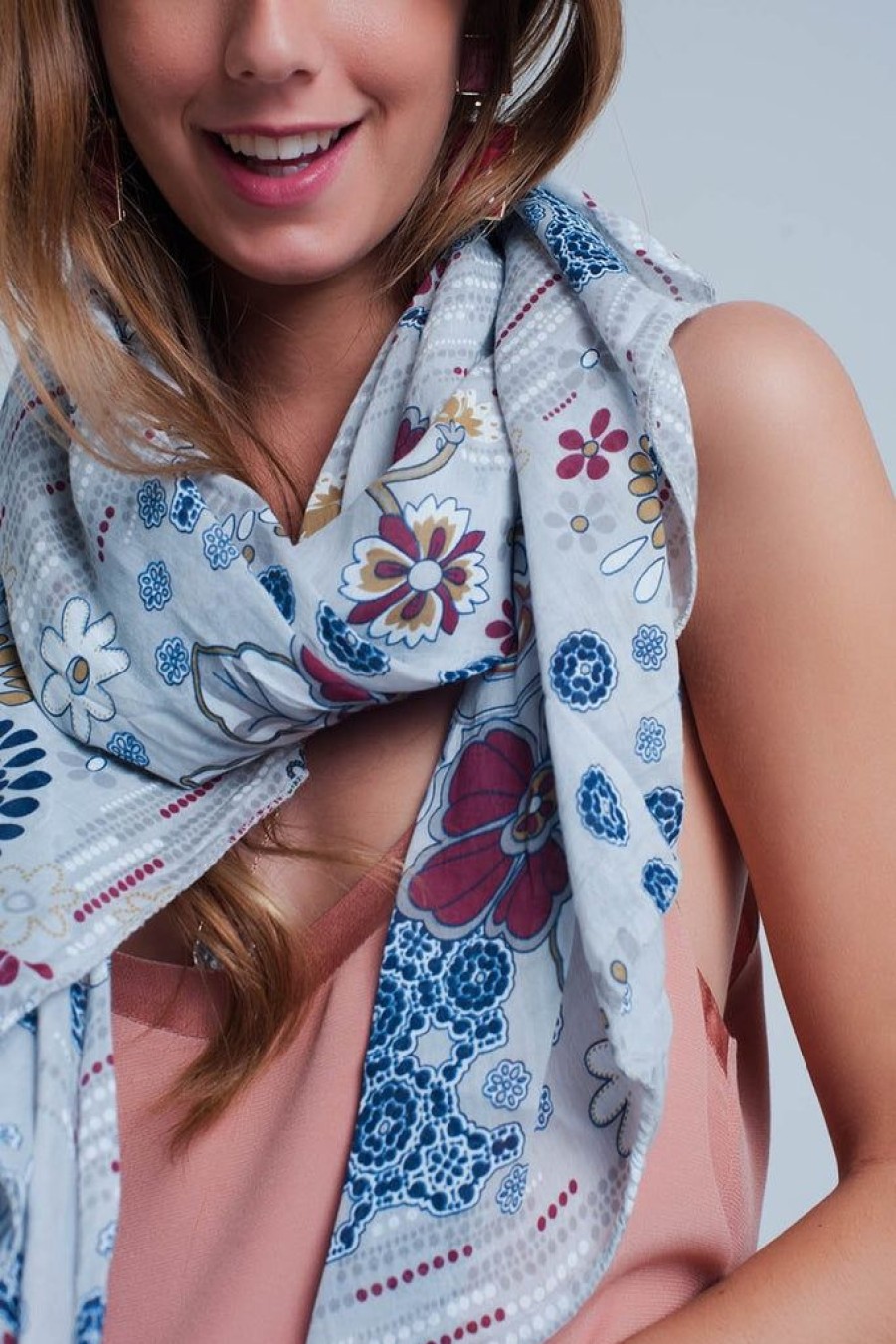 Women Q2 Scarves | Q2 Gray Cotton Silk Scarf With Flower Print